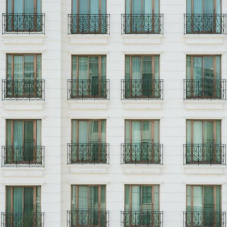 בנגקוק Thomson Residence Hotel מראה חיצוני תמונה