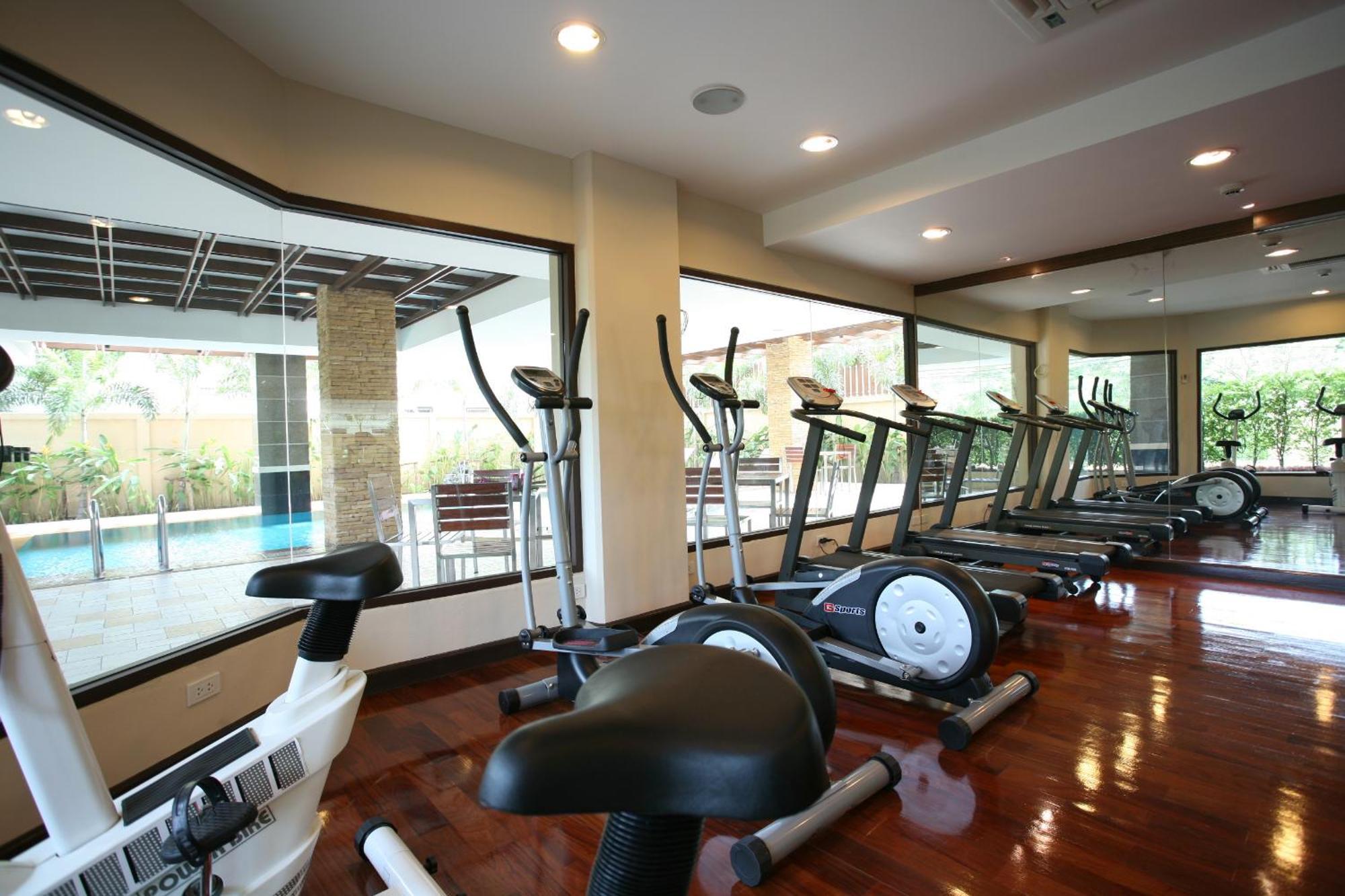 בנגקוק Thomson Residence Hotel מראה חיצוני תמונה