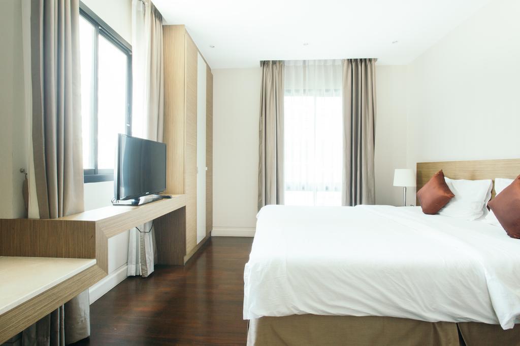 בנגקוק Thomson Residence Hotel מראה חיצוני תמונה