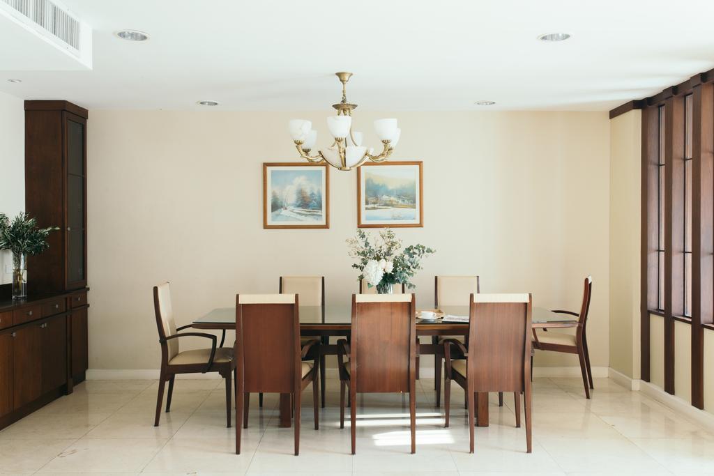 בנגקוק Thomson Residence Hotel מראה חיצוני תמונה