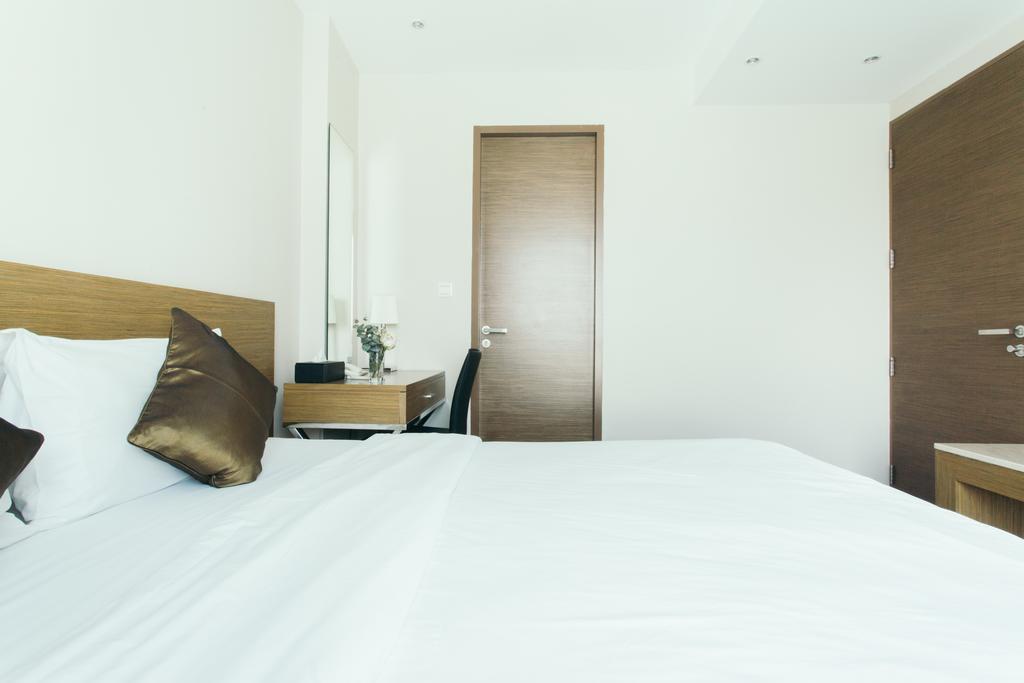 בנגקוק Thomson Residence Hotel מראה חיצוני תמונה