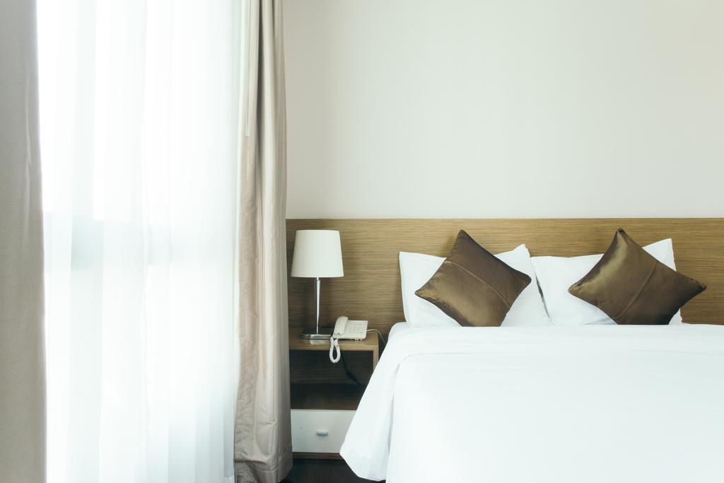 בנגקוק Thomson Residence Hotel מראה חיצוני תמונה